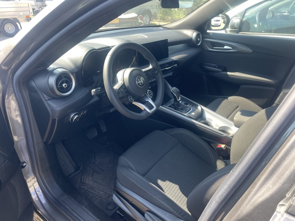 ALFA ROMEO – Tonale Hybrid 160cv Tributo Italiano