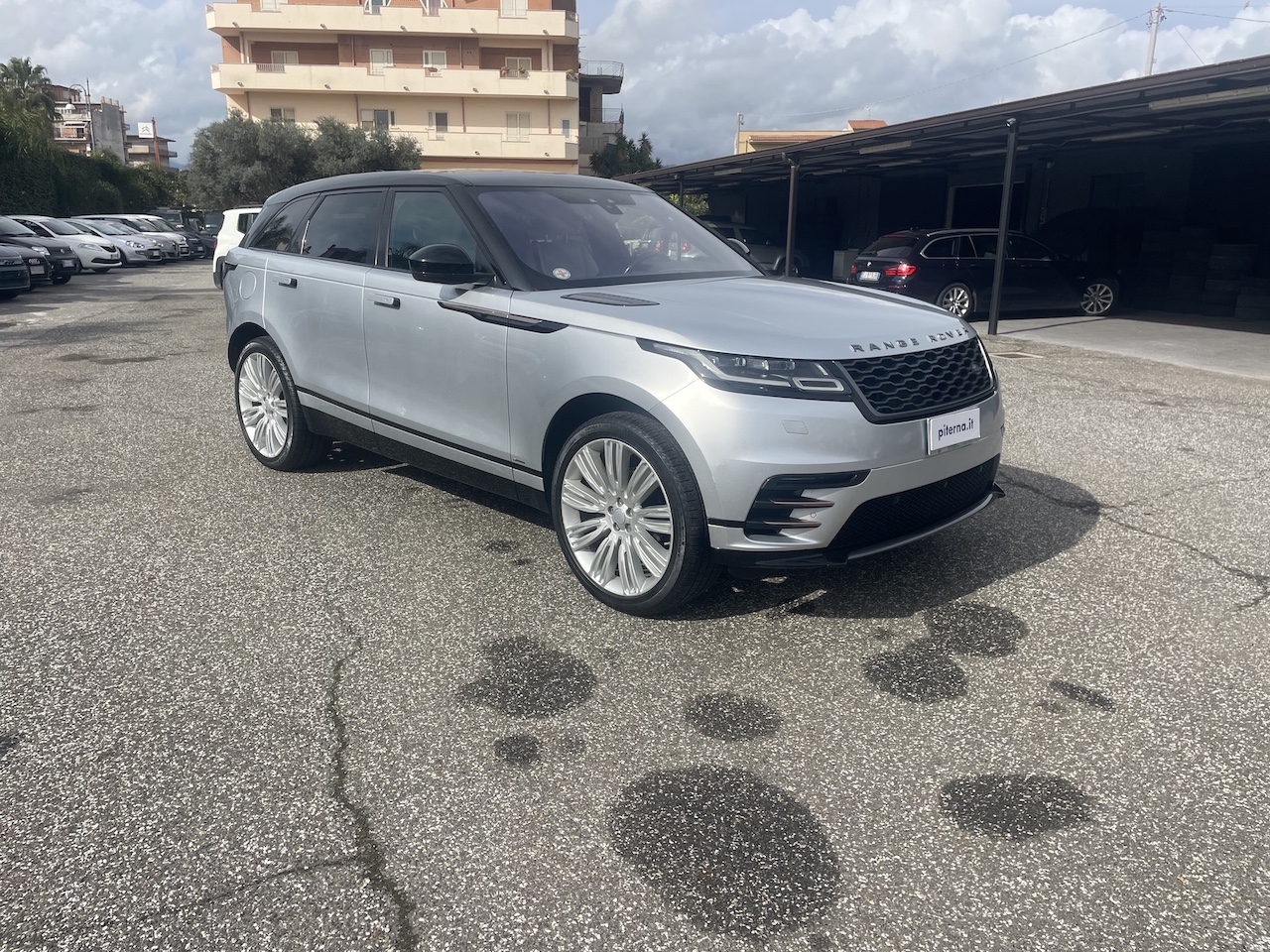 LAND ROVER Range Rover Velar 2.0D I4 240 CV R-Dynamic S