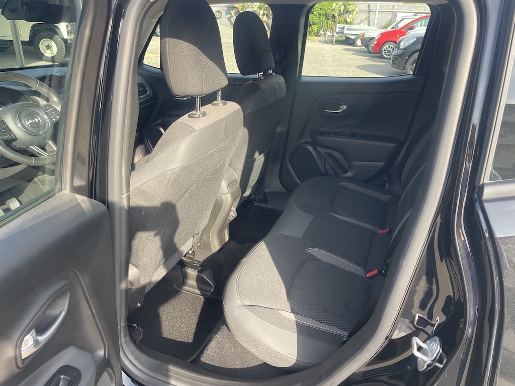 
								Renegade 1.6 mjt Limited full									