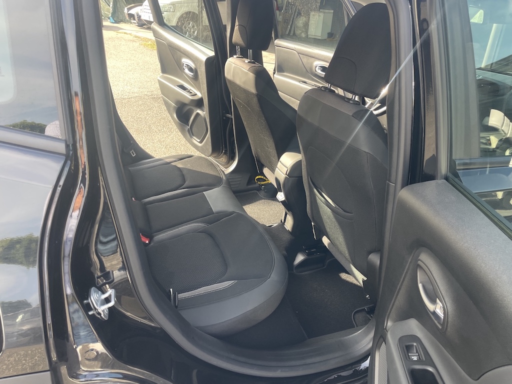 
								Renegade 1.6 mjt Limited full									