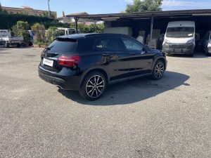GLA 200 D