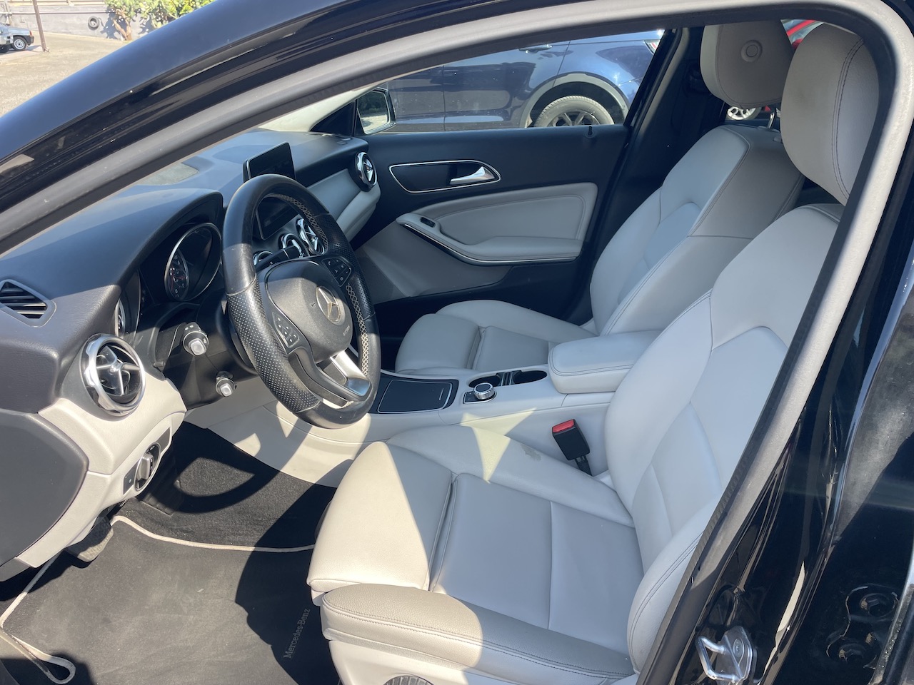 GLA 200 D