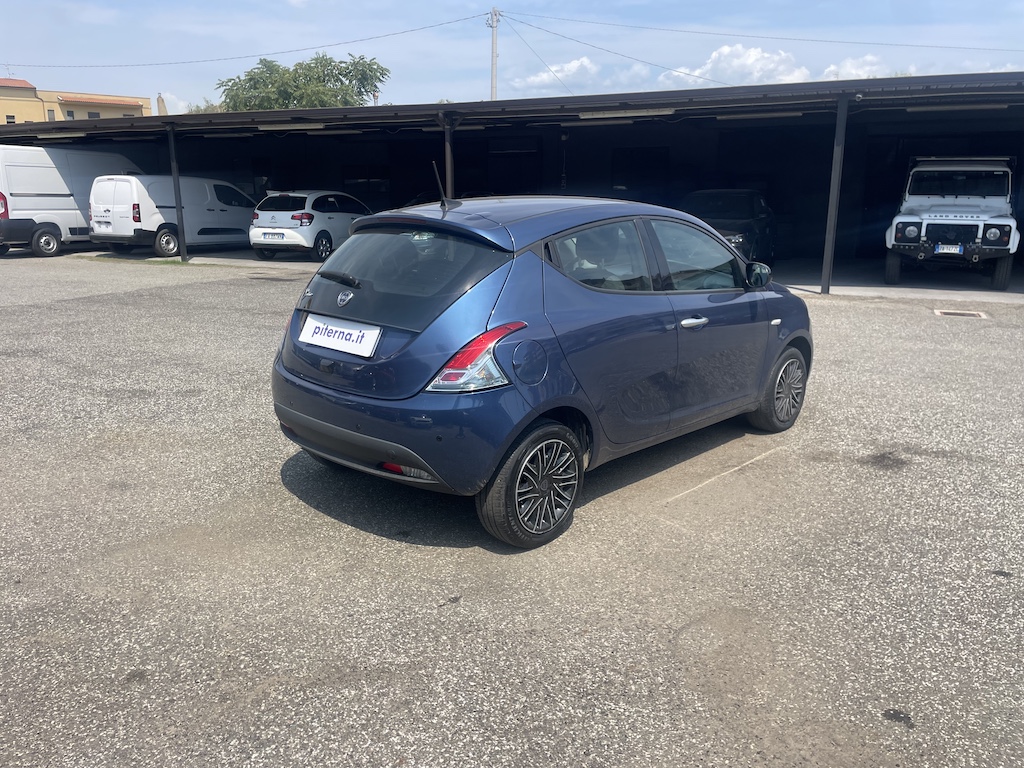 LANCIA Ypsilon 1.2 69 CV 5 porte GPL Ecochic