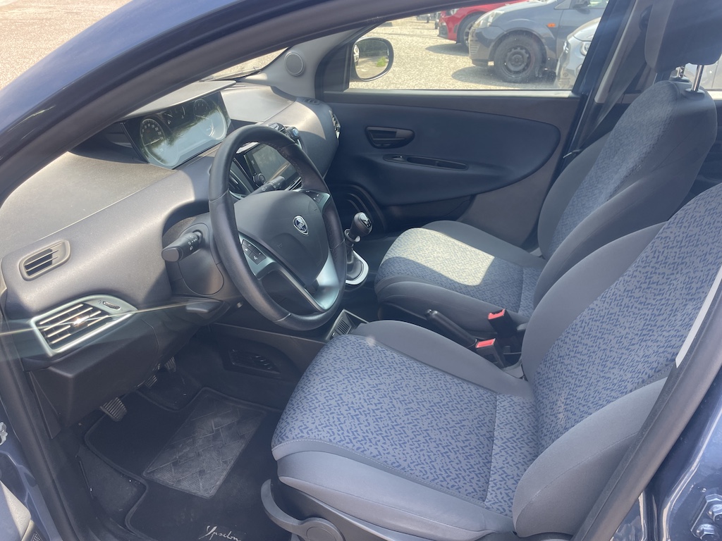 LANCIA Ypsilon 1.2 69 CV 5 porte GPL Ecochic