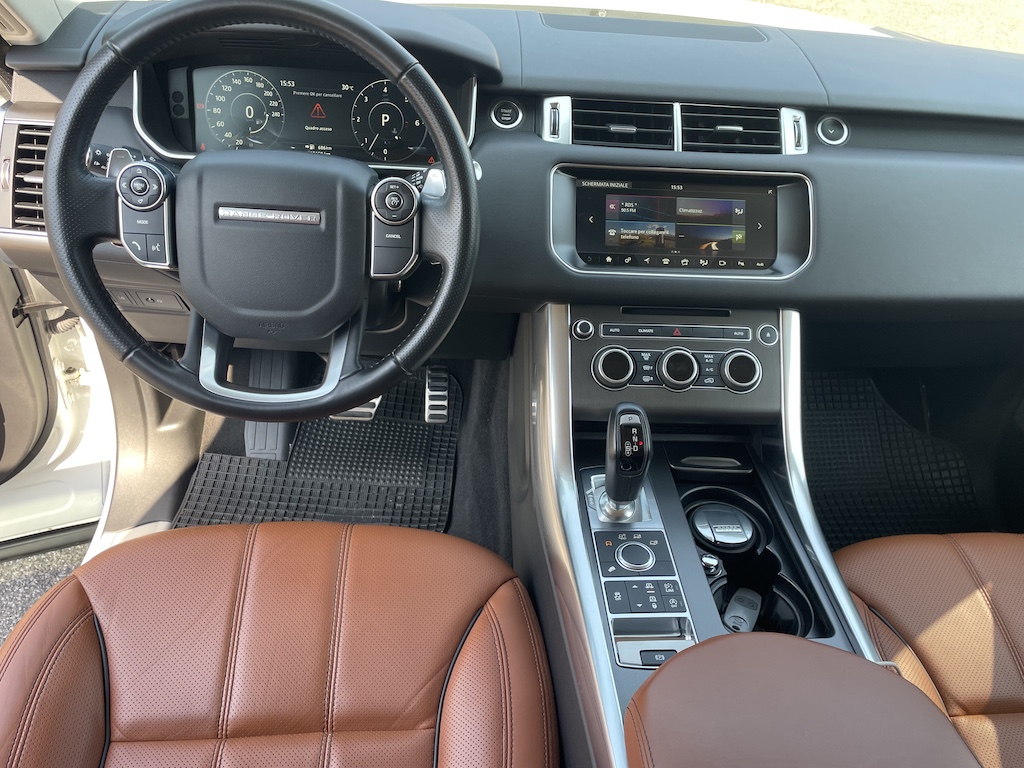 
								LAND ROVER  Range Rover Sport 3.0 TDV6 HSE Dynamic full									