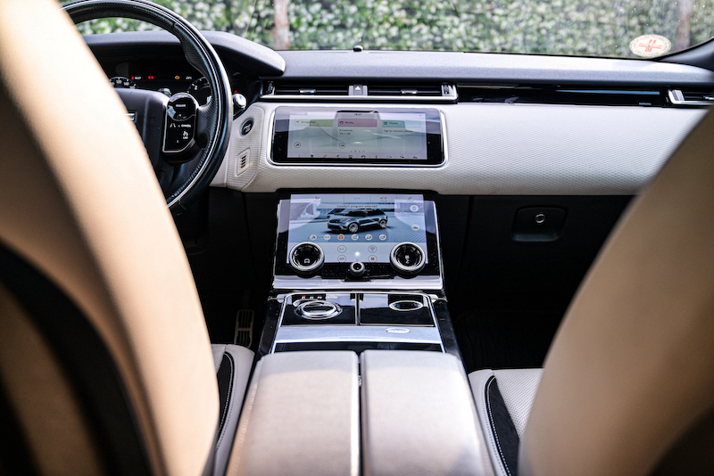 
								LAND ROVER Range Rover Velar 2.0D I4 240 CV R-Dynamic SE full									